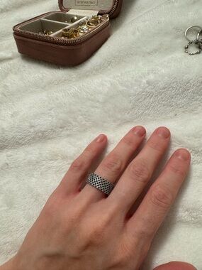 Pandora silver honeycomb ring